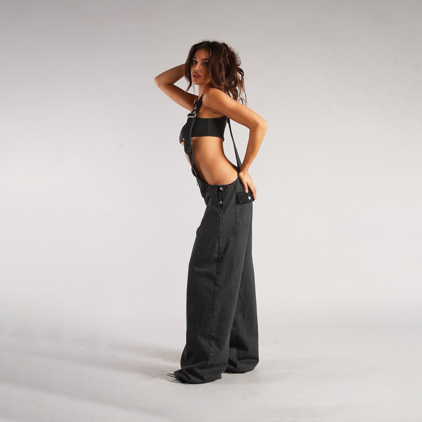 Y2K Jeans: The Overalls That Can Hold Your Snacks, Dreams, and Fashion Regrets!