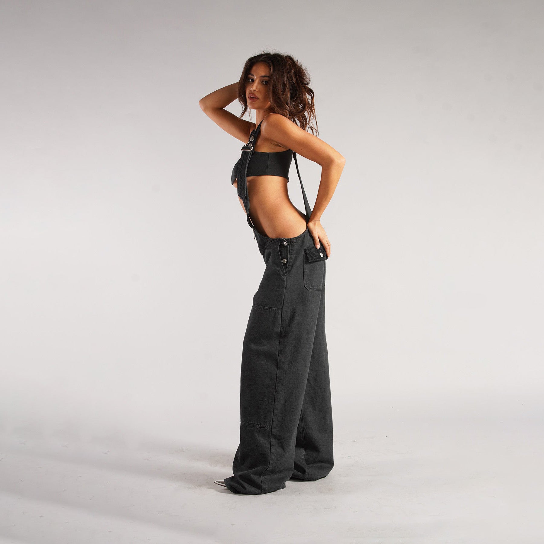 Y2K Jeans: The Overalls That Can Hold Your Snacks, Dreams, and Fashion Regrets!
